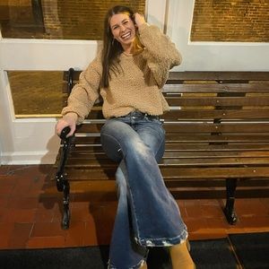 Meet your Posher, Molly